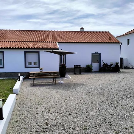 Casa de Férias Casa Da Pitoquinha I